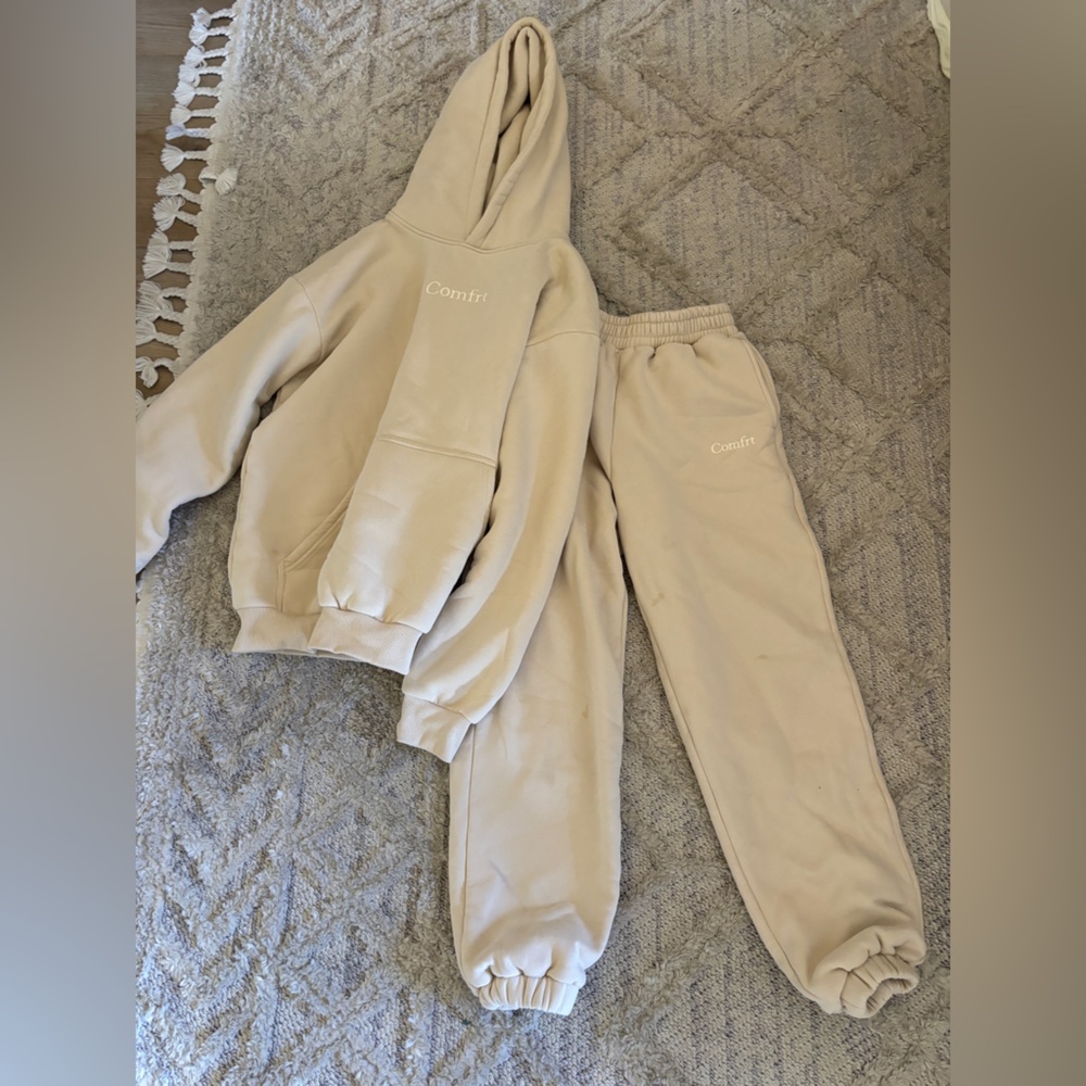Cmfrt Beige Sweat Set Hoodie Medium Joggers Small Cozy Lounge Set - Picture 7 of 7
